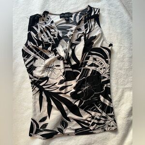 International INC Company Women’s Top Size SP Black & White Floral Draped Collar